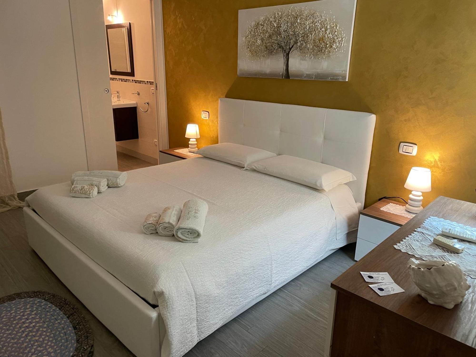 La Rosa Blu Bed & Breakfast ซานวิโต โลคาโป ภายนอก รูปภาพ